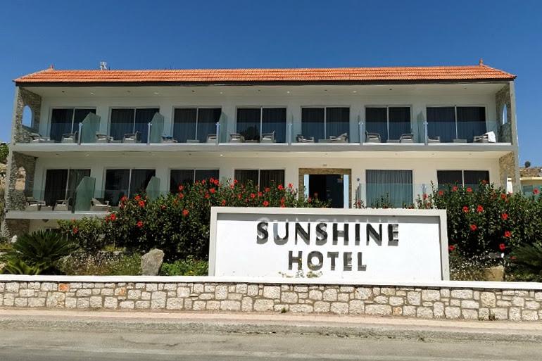 Sunshine Hotel لاردوس المظهر الخارجي الصورة